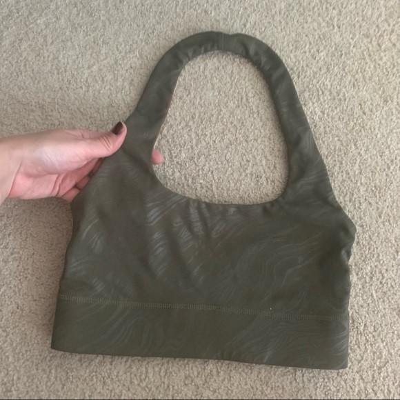 NWOT Fabletics halter sports bra reversible - Picture 6 of 6